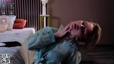 Lilian online show from 02.25.26