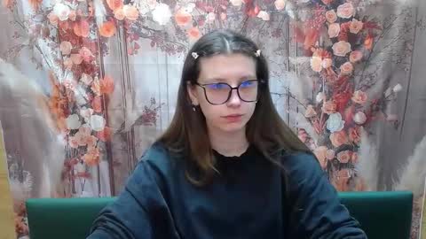 lilianashine online show from 03.04.26
