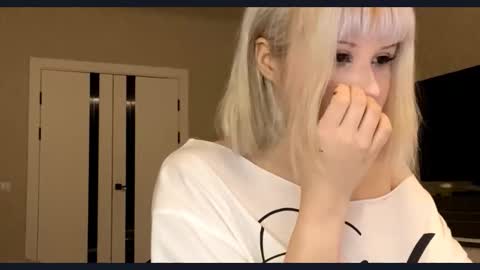 Snapshot of liliavendetta chatting on 03.22.26 Liliya online show from 03.22.26