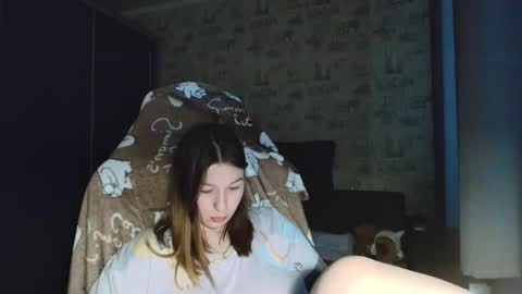 liliawoolf online show from 03.18.26