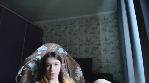 liliawoolf online show from 03.21.26