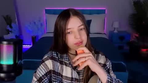 Lili Bakery online show from 11.29.25