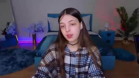 Lili Bakery online show from 03.24.26