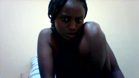 Snapshot of liligal chatting on 05.15.26 liligal online show from 05.15.26