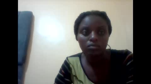 Snapshot of liligal chatting on 05.19.26 liligal online show from 05.19.26