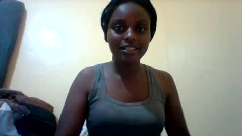 Snapshot of liligal chatting on 05.25.26 liligal online show from 05.25.26