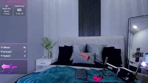 lilii peach online show from 07.14.26