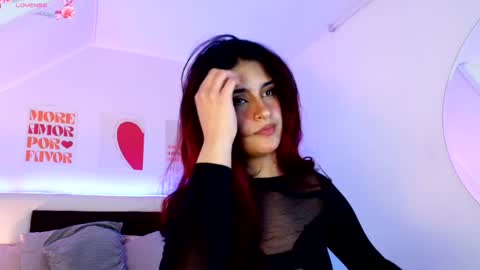 Lilith Savett online show from 05.27.26