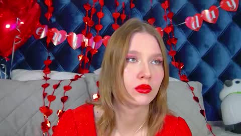 LiliLinn online show from 02.14.26