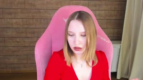 LiliLinn online show from 06.05.26