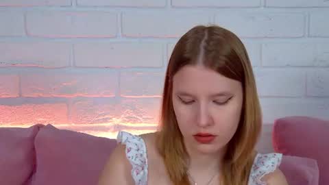 LiliLinn online show from 06.16.26