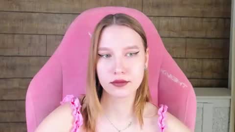 LiliLinn online show from 06.29.26