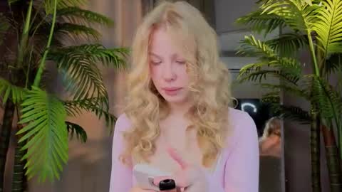 lililok101 online show from 03.04.26