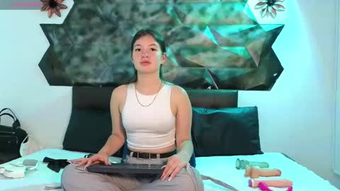 lilimini online show from 01.03.25