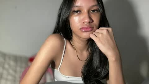 Snapshot of lilit_sensual chatting on 06.26.26 Chloe online show from 06.26.26