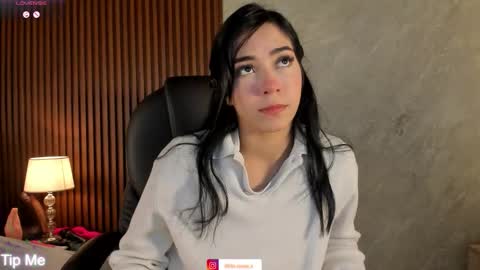 Lilith Rosse online show from 10.17.25