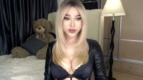 Snapshot of lilith_mazikeen69 chatting on 12.01.24 QUEEN LILITH BORBON online show from 12.01.24