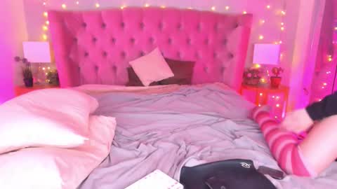 lilithiscute online show from 10.19.25