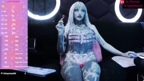 Snapshot of lilithlevis chatting on 09.23.25 Tifon Mary - Indepent model online show from 09.23.25