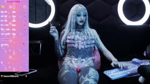 Snapshot of lilithlevis chatting on 09.25.25 Tifon Mary - Indepent model online show from 09.25.25