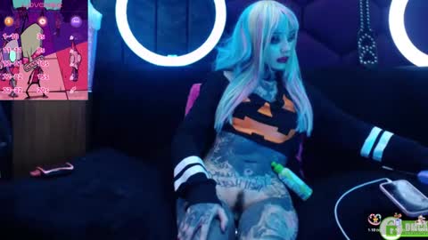 Snapshot of lilithlevis chatting on 11.30.25 Tifon Mary - Indepent model online show from 11.30.25