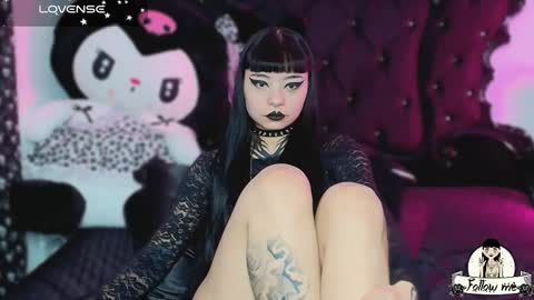   online show from 11.11.25