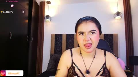 Snapshot of lilithnyx_x chatting on 05.23.26 lilithnyx_x online show from 05.23.26
