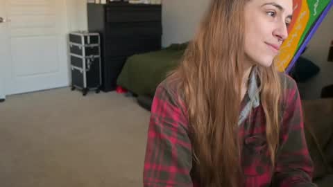 Snapshot of lilithoftrees chatting on 12.10.24 L online show from 12.10.24