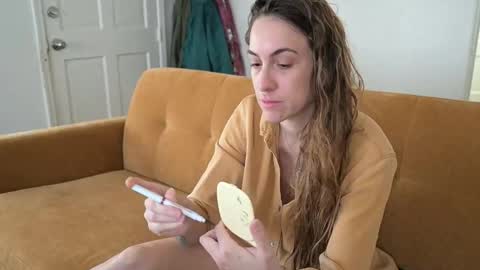 Snapshot of lilithoftrees chatting on 10.29.25 L online show from 10.29.25