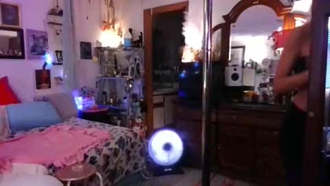 Lilithohfish online show from 01.17.26