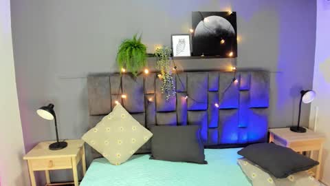 lilithsmith__ online show from 11.15.25