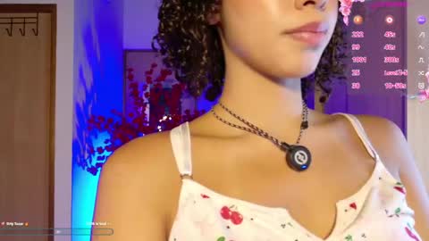 Snapshot of liliwatsonj chatting on 04.19.26 3 Ig Lilisxo1 online show from 04.19.26