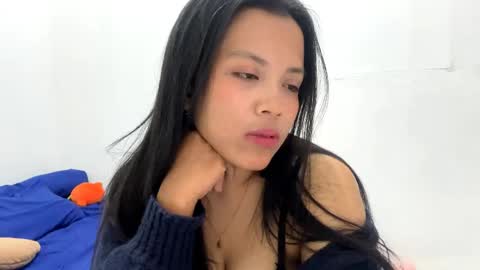 Snapshot of liliyanas chatting on 04.29.26 LiliyanaS online show from 04.29.26