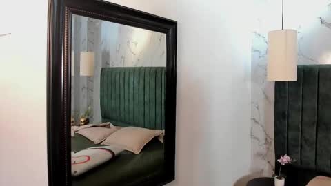 Snapshot of liljames_ chatting on 03.12.26 Lil James online show from 03.12.26