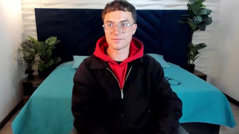 Snapshot of liljames_ chatting on 03.17.26 Lil James online show from 03.17.26