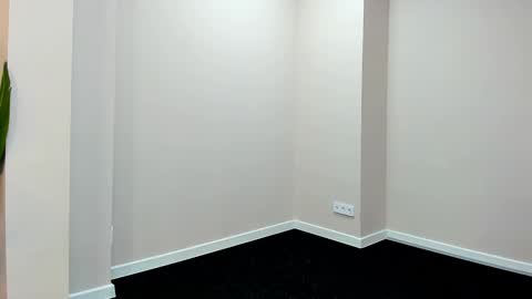 Snapshot of lillian_white1 chatting on 02.28.25 lillian_white1 online show from 02.28.25