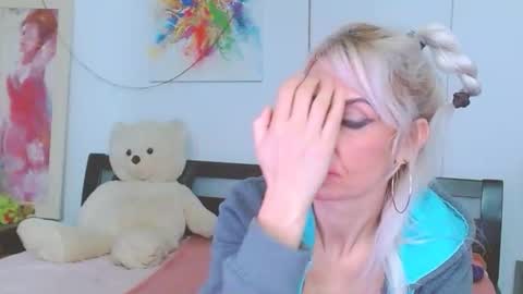 Snapshot of lillianasara chatting on 03.03.26 Lara online show from 03.03.26