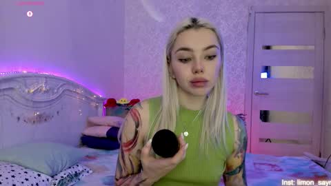 LilliMoore online show from 10.17.25