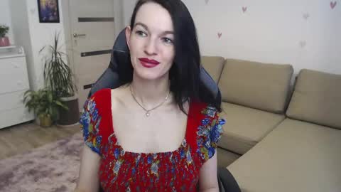 lilliyves online show from 06.07.26