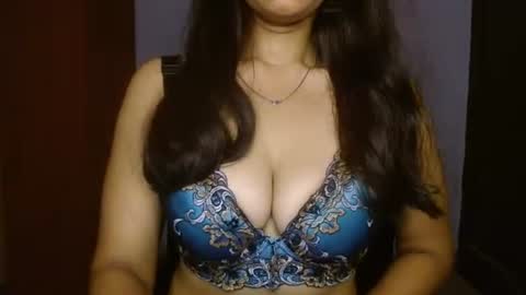 Snapshot of lilly_07 chatting on 07.12.26 lilly_07 online show from 07.12.26