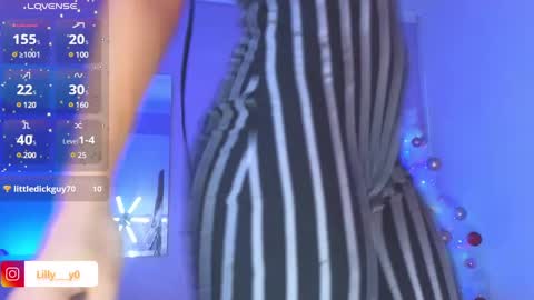 Snapshot of lilly_dollss chatting on 12.18.24 Sofia online show from 12.18.24