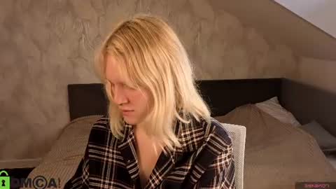 Lily online show from 07.10.26