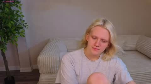 Lily online show from 07.25.26