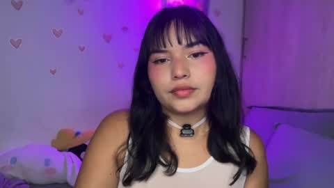 Snapshot of lilly_kinky chatting on 05.12.26 Lilly online show from 05.12.26