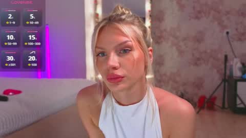 lilly_lux online show from 04.19.26