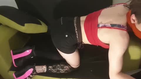 Snapshot of lillysissi chatting on 12.03.24 Lilli Sissy SlutCat online show from 12.03.24