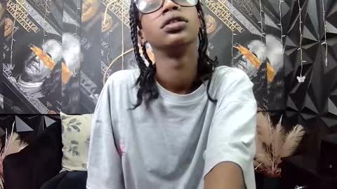 Snapshot of lilmissbaddiexxx chatting on 10.07.25 lilmissbaddiexxx online show from 10.07.25
