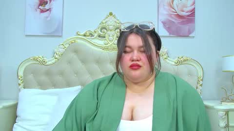 Snapshot of lilolewins chatting on 01.25.25 LiloLewins online show from 01.25.25