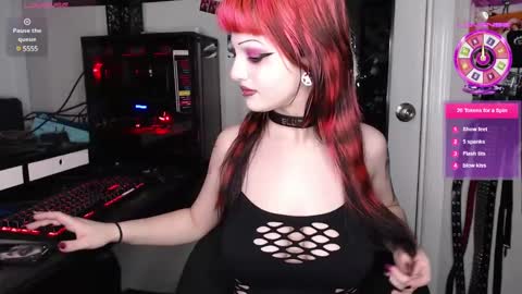Snapshot of lilsuccubus666 chatting on 03.03.25 Jinx Pierrot online show from 03.03.25