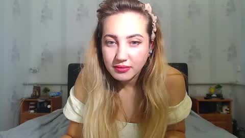 lilu_cute25 online show from 10.14.25